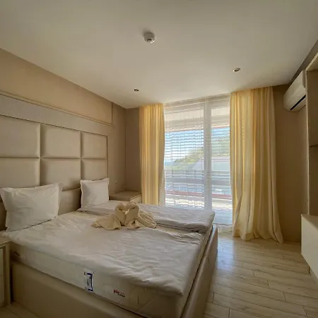 Paradiso 'В' 102 Private Sea View Apartment Nesebar Exterior photo